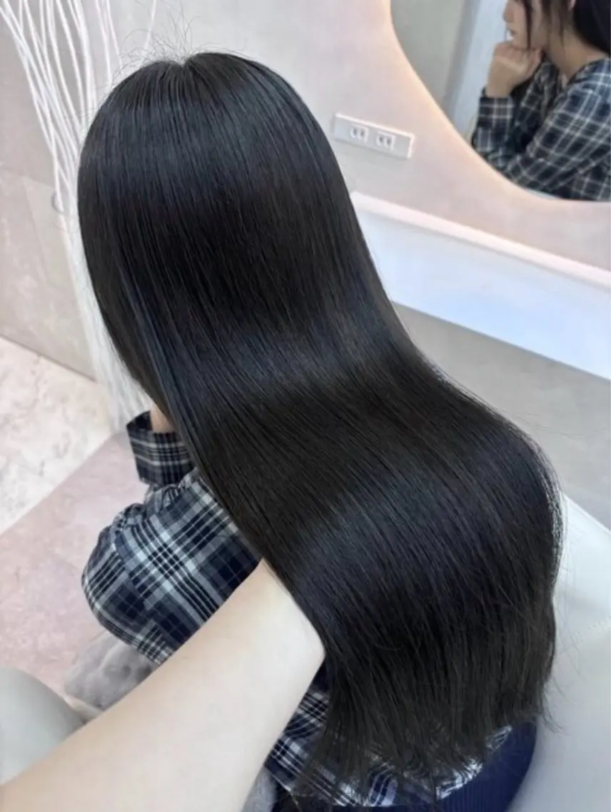 ロング ロング 庄司蒼麻 艶カラー特化/上尾のヘアスタイル
