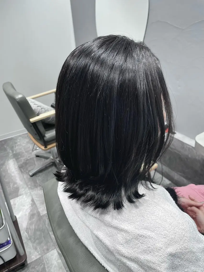 カラー ハイライトカラー ネイビーカラー 吉田 空 （POANA.）のヘアスタイル