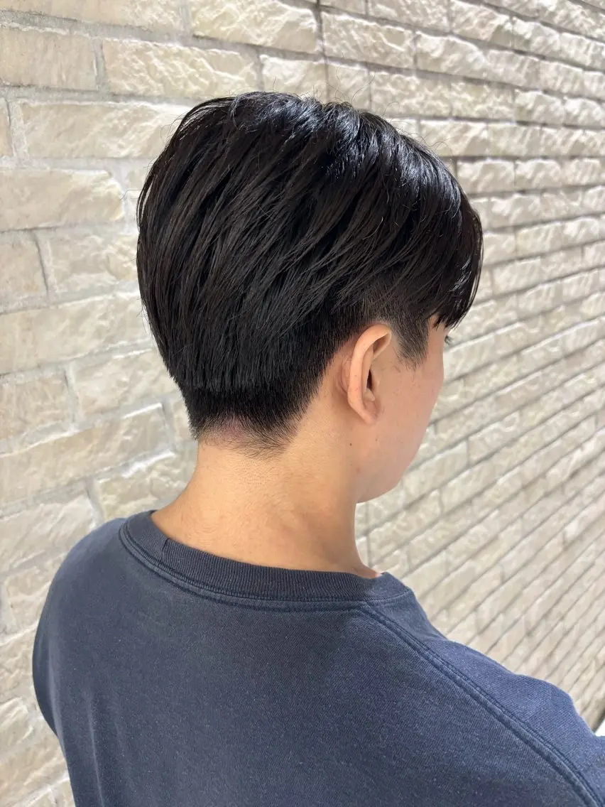 ミディアム メンズ 【メンズ特化】セン ターパート/保坂太一のヘアスタイル
