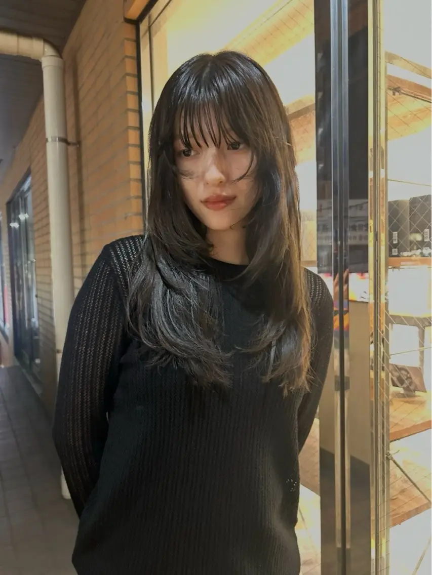 ロング カラー ヘアカラー トリートメント momona english okのヘアスタイル