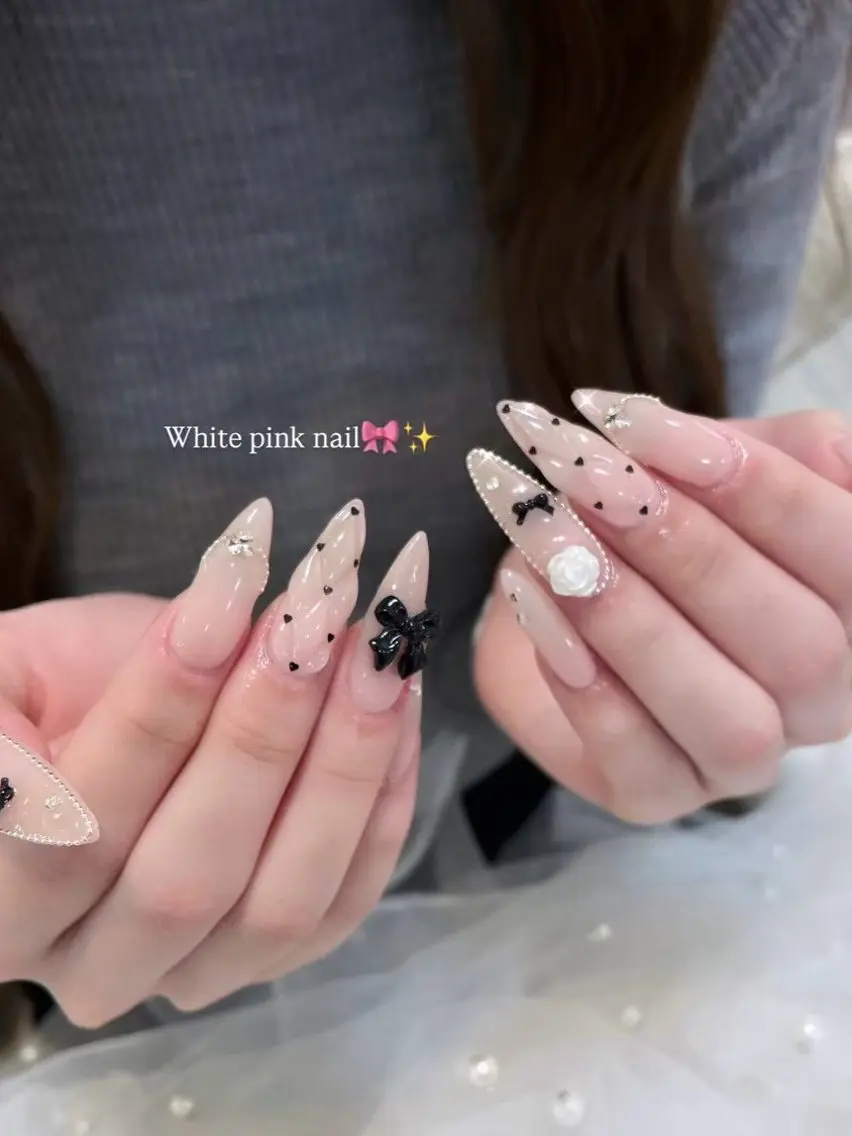 ネイル ハンドネイル suzu🎀🫧✨ .のネイルデザイン