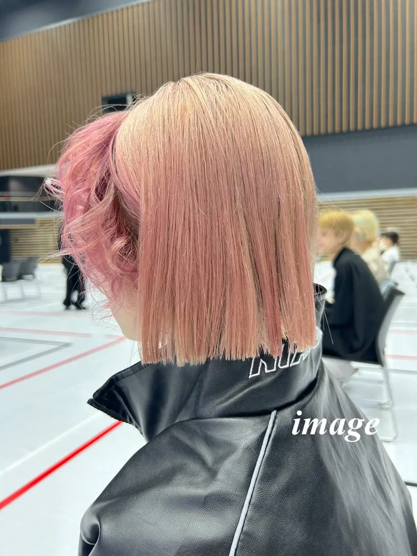 ショート カラー ピンクカラー ヘアカラー ピンクカラー🎀/ ミルクティー🍼花音のヘアスタイル