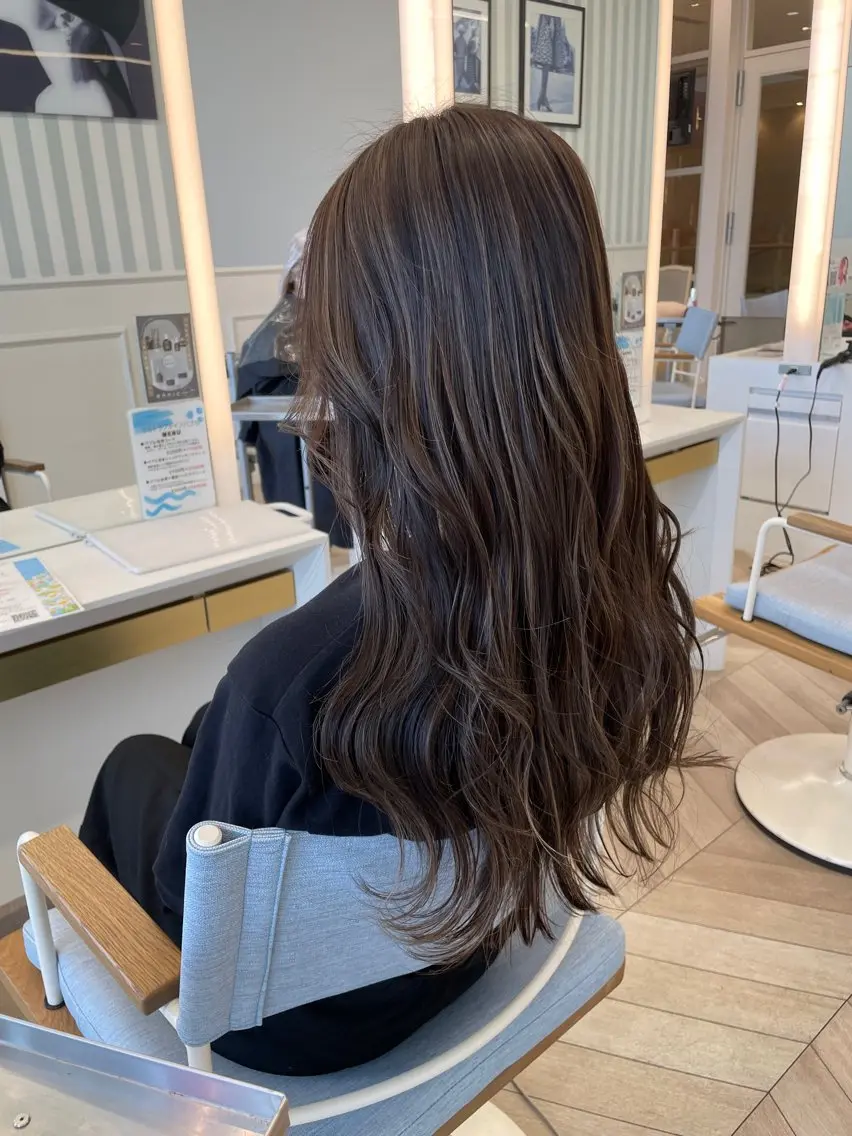 ロング ヘアカラー 低ダメージ特化🌱 佐野優斗のヘアスタイル