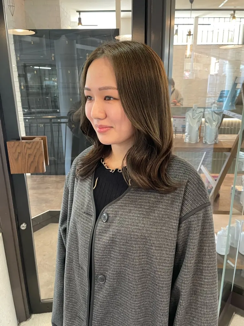 カラー ベージュカラー オリーブベージュ yukii しまむら のぞみのヘアスタイル