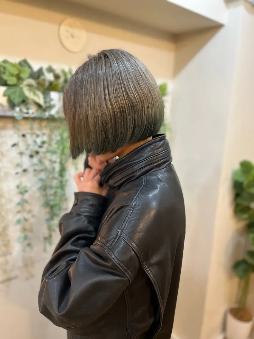 ショート ⚪️髪質改善 縮毛 店長 コウ⚪️のヘアスタイル