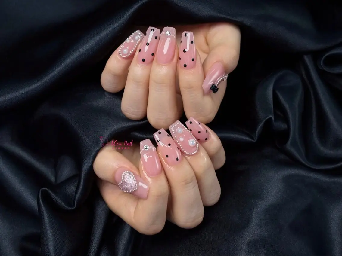 ネイル 桜ネイル 長さ出し フラワーネイル フレンチネイル ジェルネイル ハンドネイル ACon NailSalonのネイルデザイン