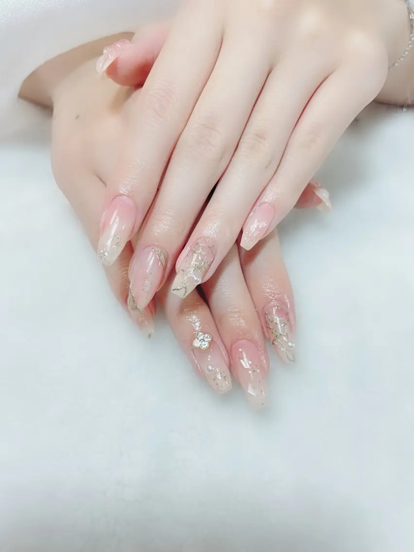 ネイル シンプルネイル rose nail salonのネイルデザイン