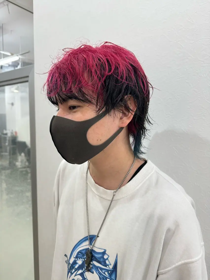 セミロング カラー メンズ ヘントナ カイのヘアスタイル