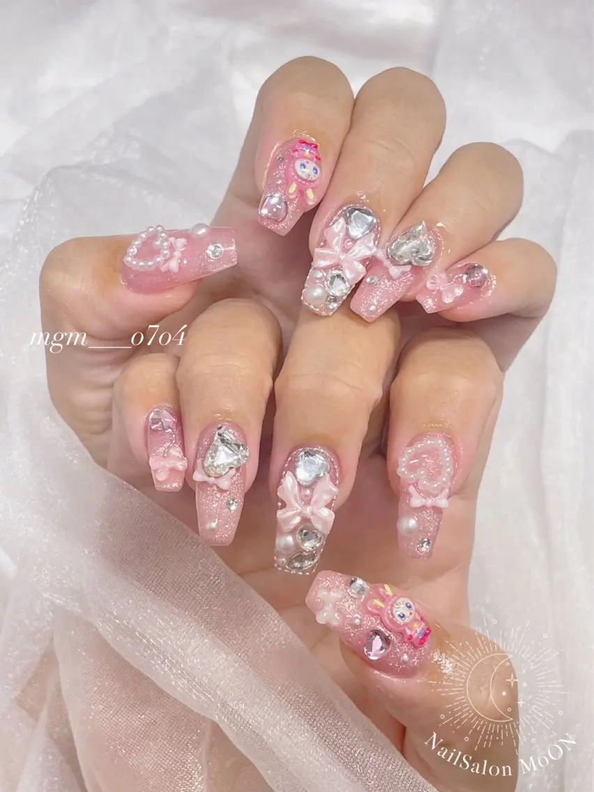 ハンドネイル ハンドケア MoON...❤︎ MeGuのネイルデザイン
