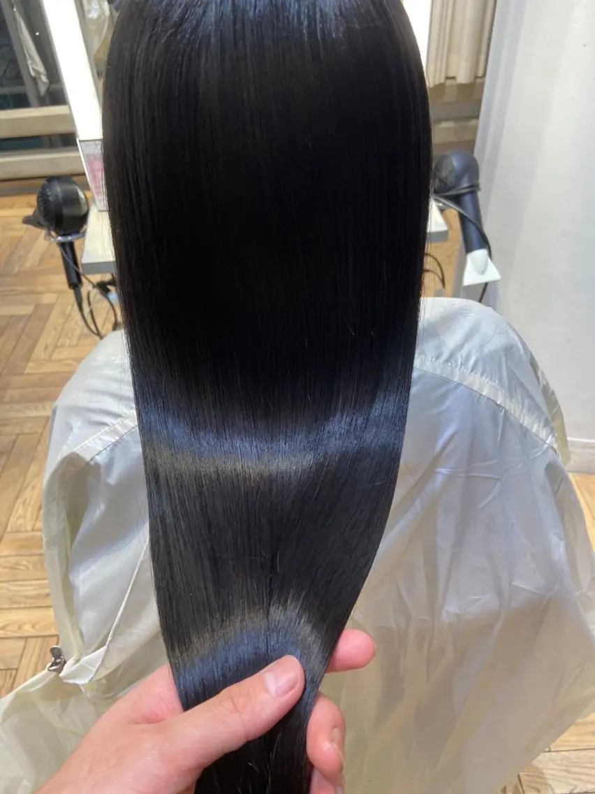 ロング カラー 玉川 京のヘアスタイル