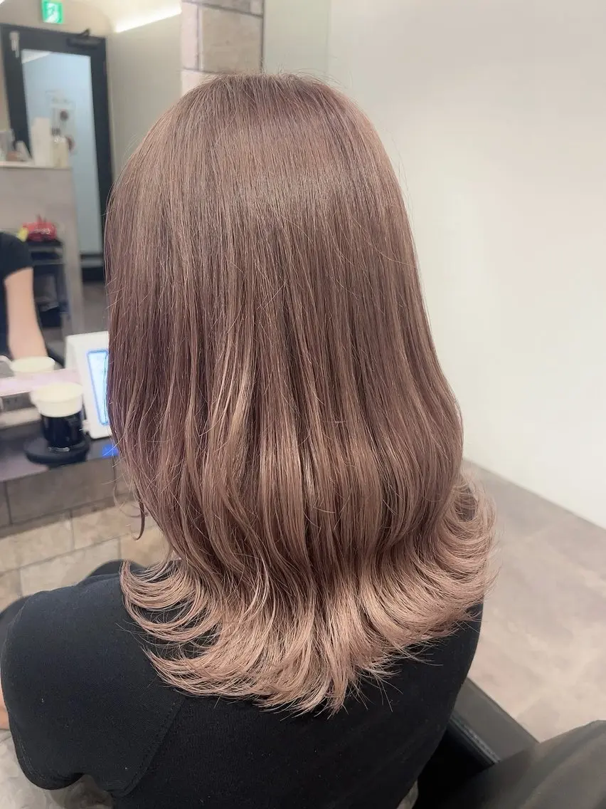 セミロング Fan.ray店長 🌈 HIBIKIのヘアスタイル