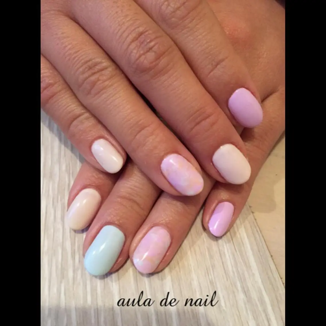 ネイル アートネイル パステルネイル シンプルネイル auladenail アウラデネイルのネイルデザイン