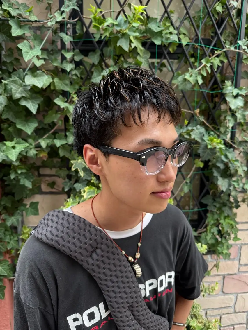 ショート パーマ メンズ メンズパーマ 溝口 槙里也のヘアスタイル