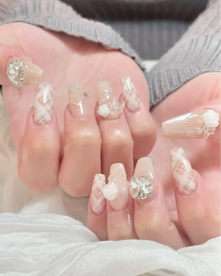 ネイル ハンドネイル Nail lily 🍒渋谷.表参道のネイルデザイン