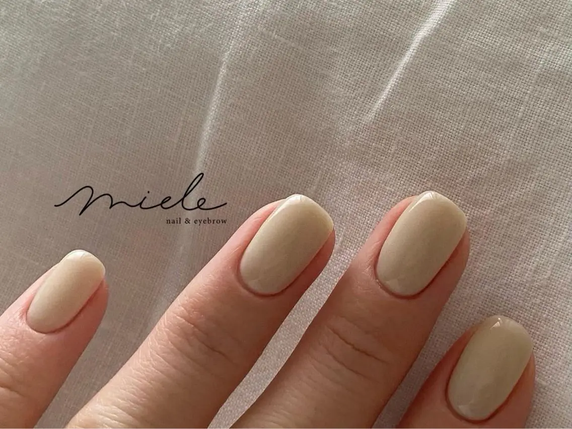 ネイル ハンドネイル miele【ミエレ】 海外シンプルデザインのネイルデザイン
