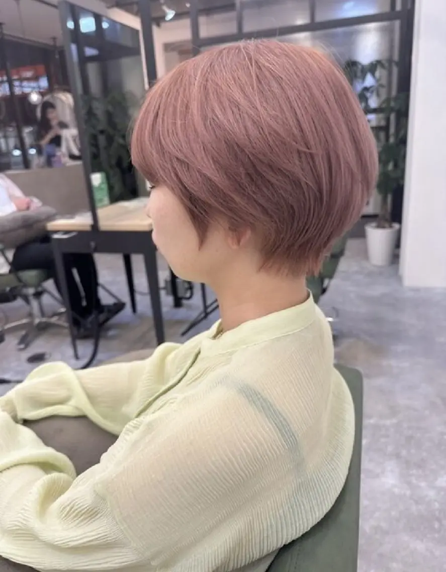 ショート 菅野 奈々子のヘアスタイル