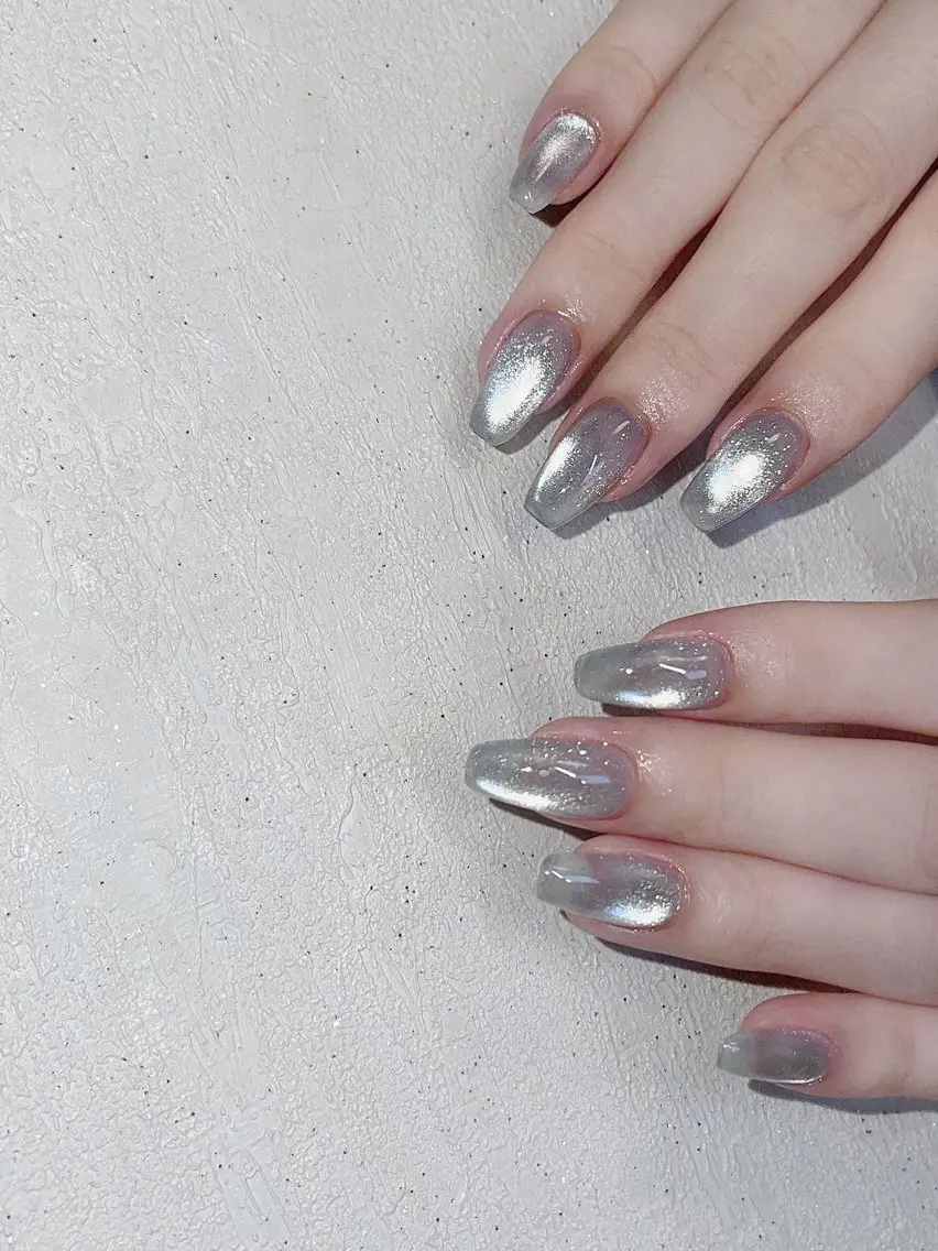 ネイル マグネットネイル Minami Nailのネイルデザイン