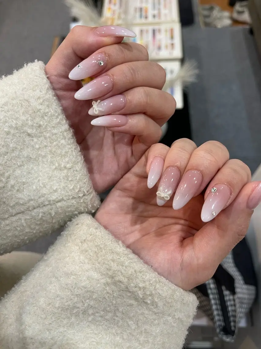 ネイル MQueen ネイルサロンマルのネイルデザイン