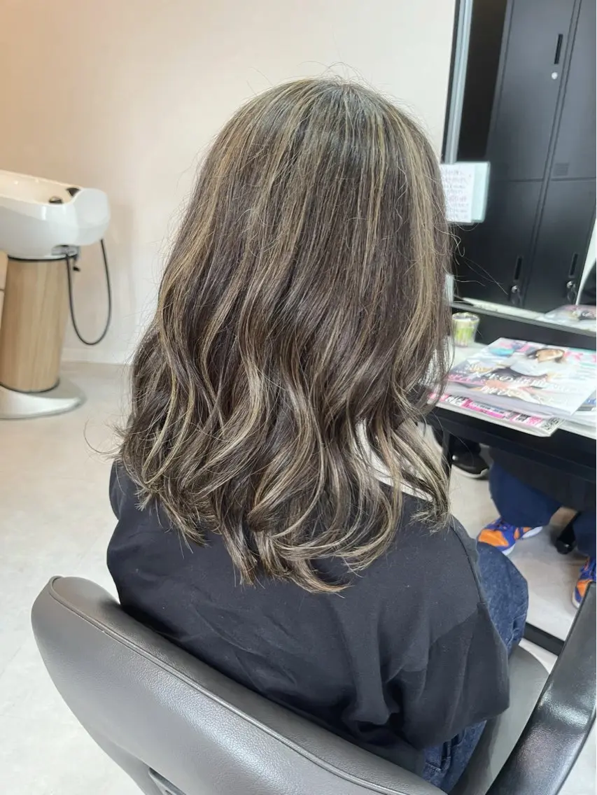 セミロング カラー カット ヘアカラー トリートメント okuda yuukiのヘアスタイル