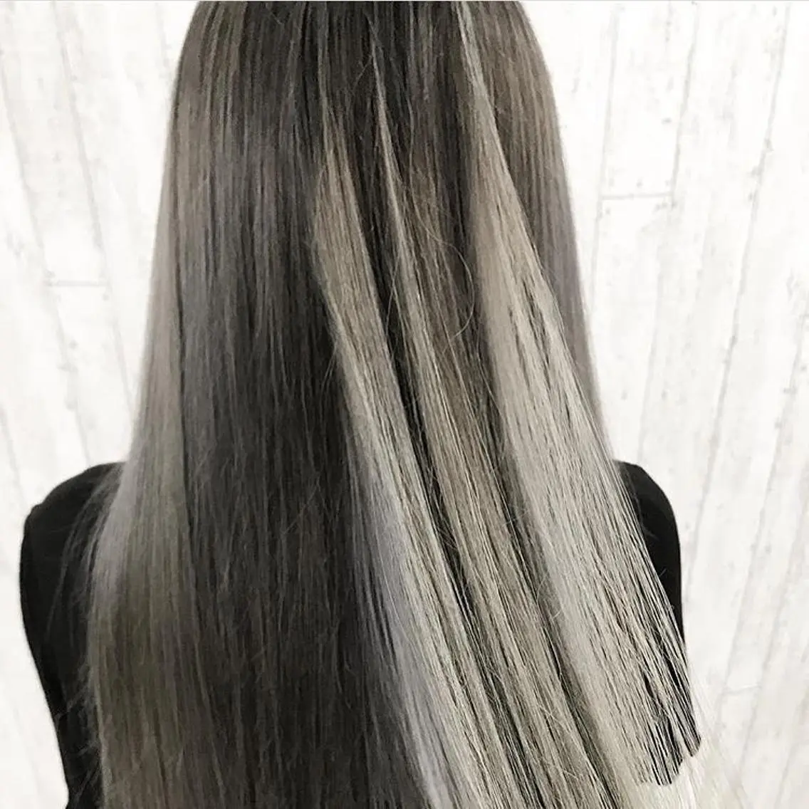 セミロング カラー カット トリートメント 艶髪🫧髪質改善 縮毛矯正✨影山湧市のヘアスタイル