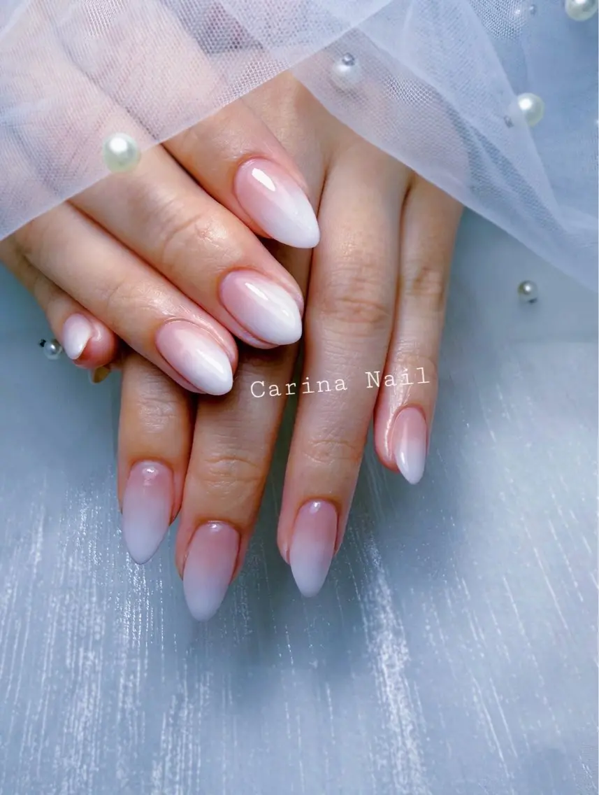 ネイル グラデーション ピンク Carina Nailのネイルデザイン