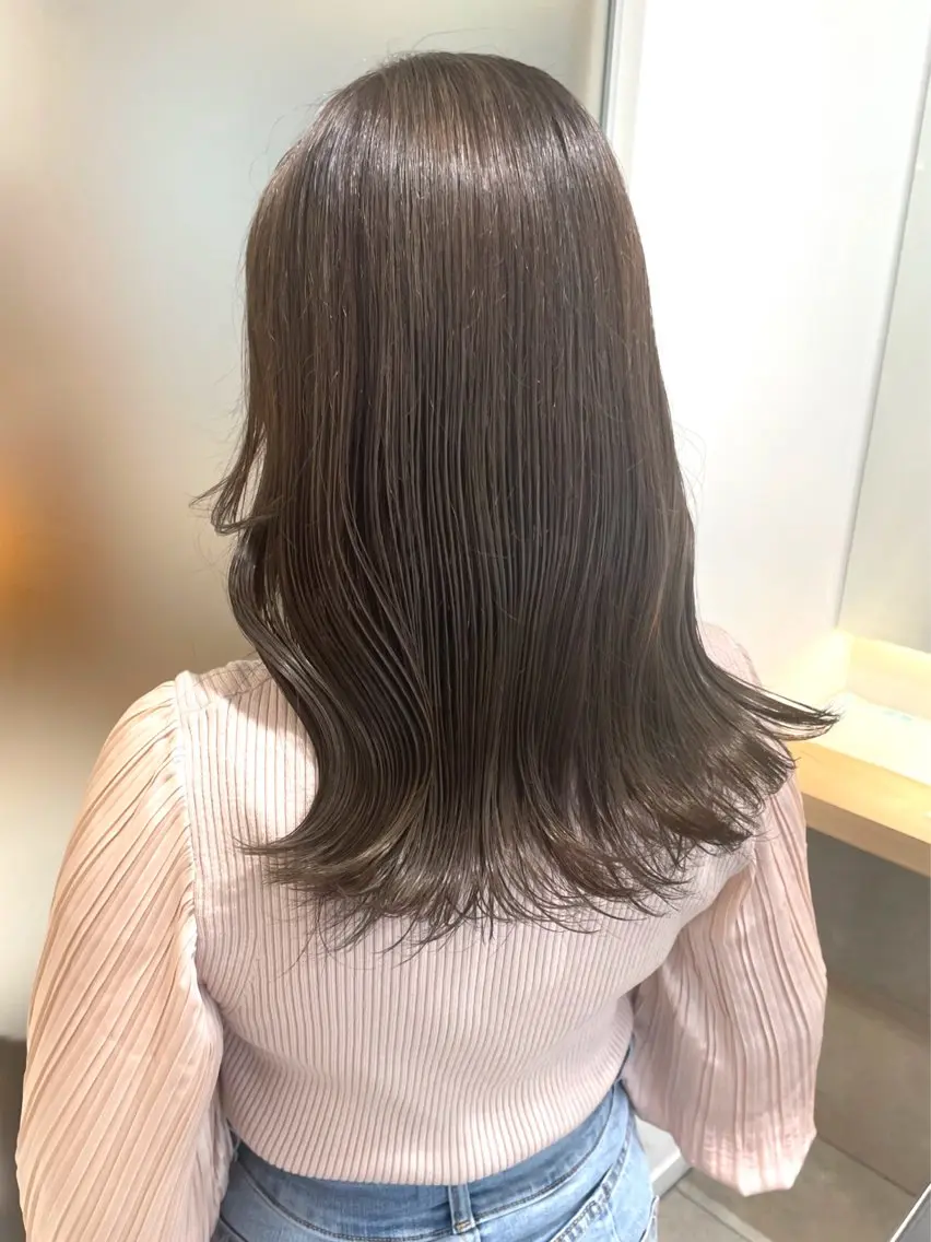 セミロング カット ヘアカラー 佐藤 梨里花 ❤︎のヘアスタイル