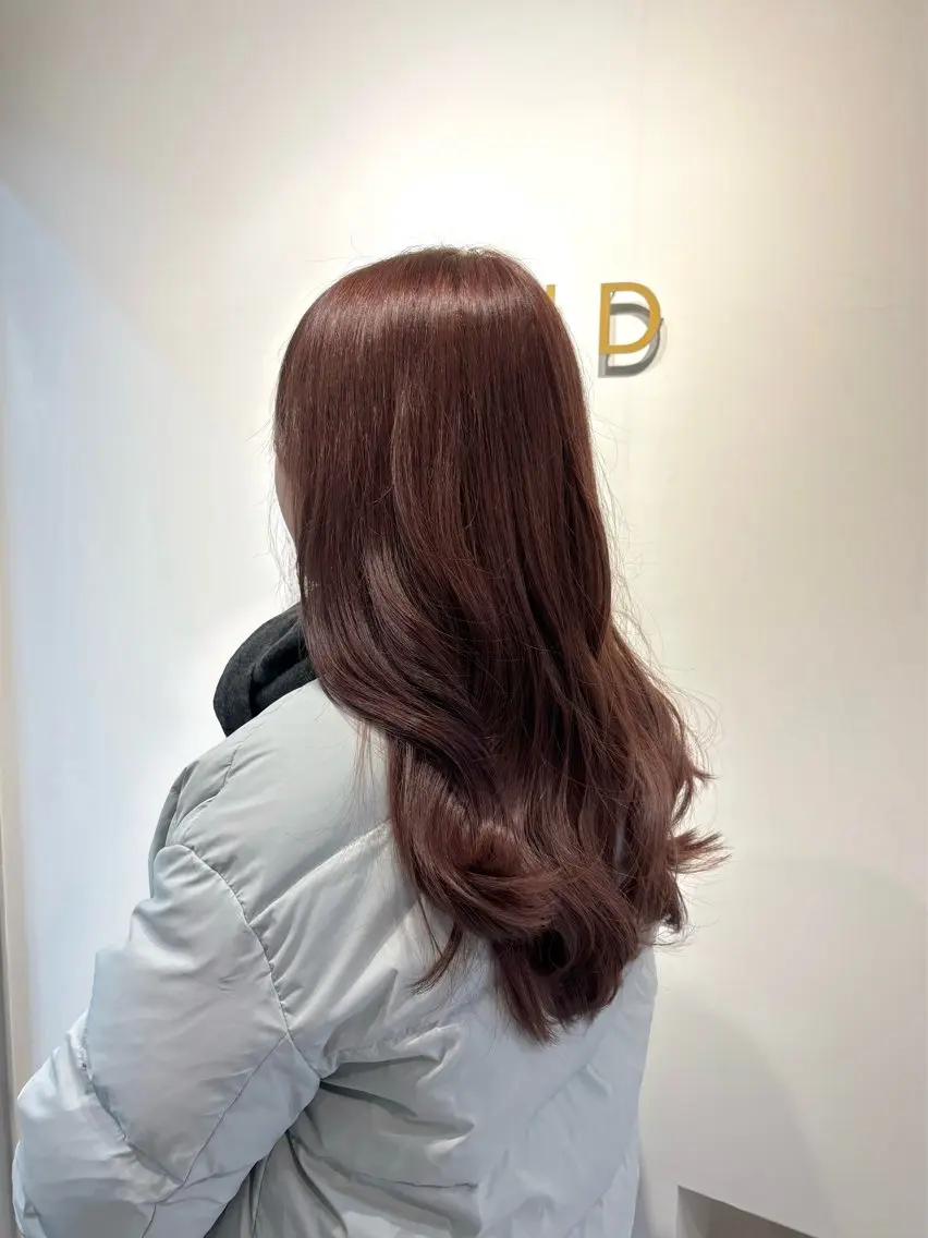 ロング ヘアカラー トリートメント Takane .のヘアスタイル