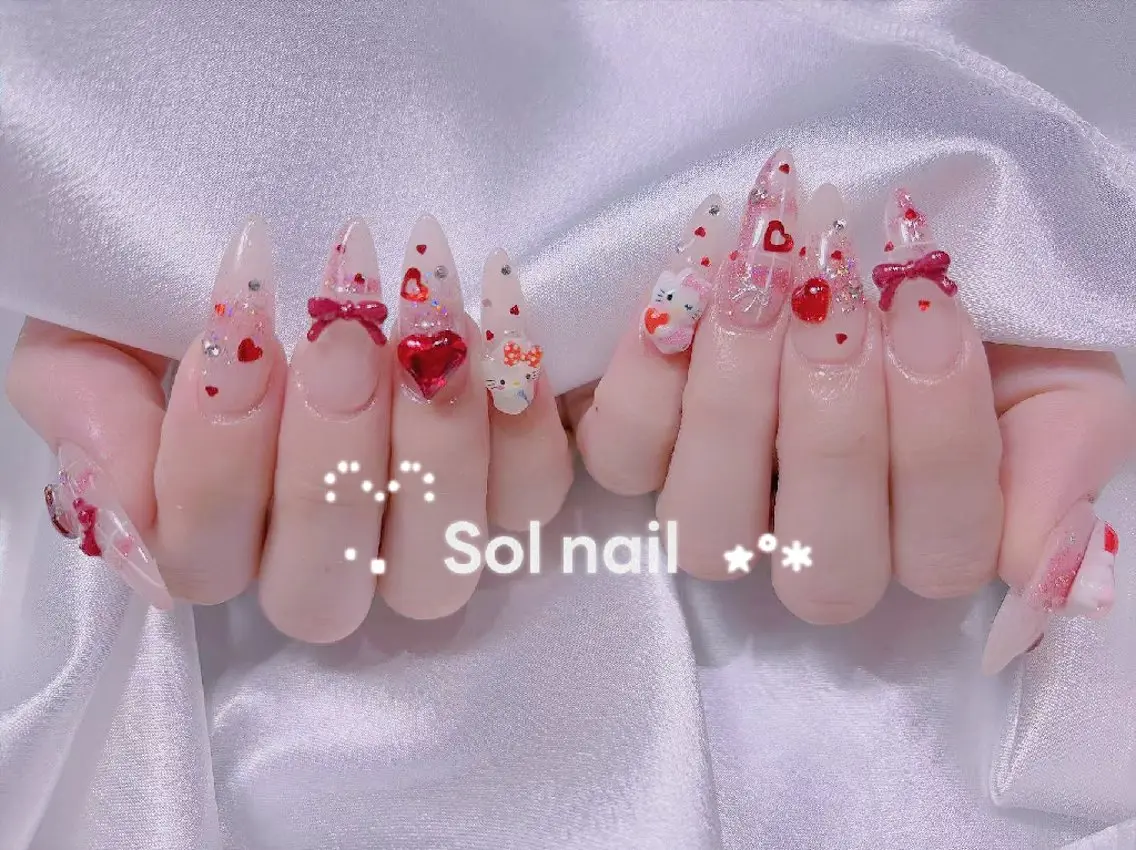 ネイル ハンドネイル ハンドケア Sol Nail ミネのネイルデザイン