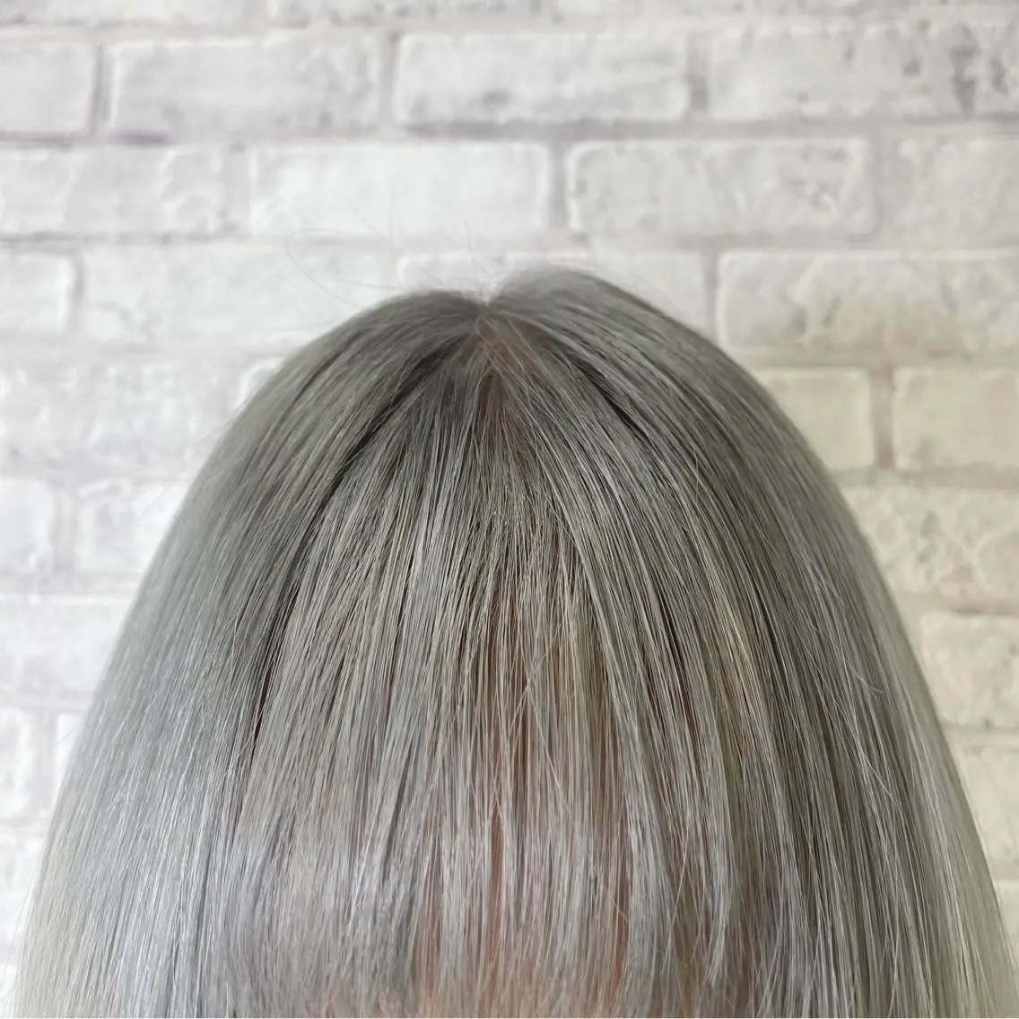 ショート カラー ヘアアレンジ ブリーチ シルバー ボブ ショートヘア ヘアカラー トリートメント 秋山 幸太のヘアスタイル