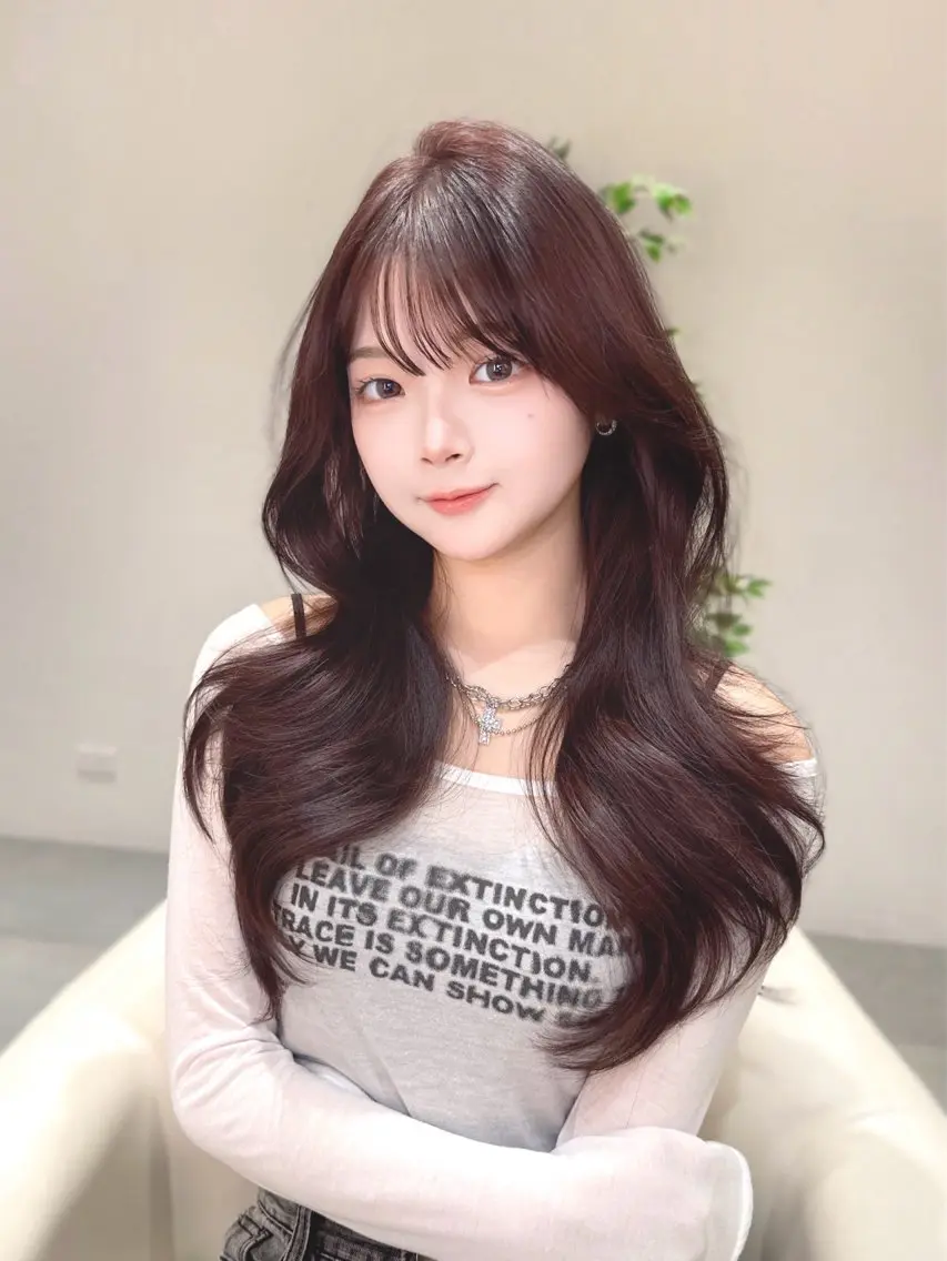 セミロング カラー カット ヘアカラー トリートメント ヘッドスパ ヘアセット 韓国ヘア/レイヤー/ 顔まわり/りょーとのヘアスタイル