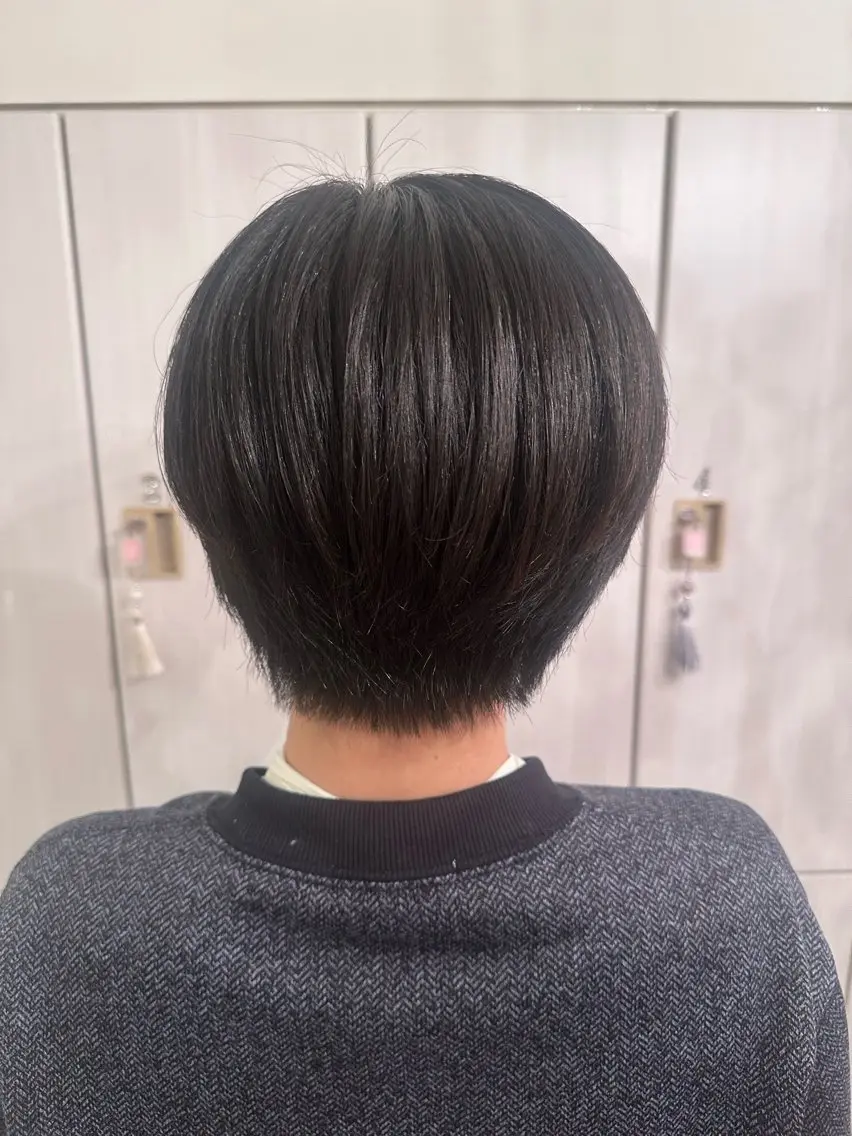 ショート 古澤 由紀子のヘアスタイル