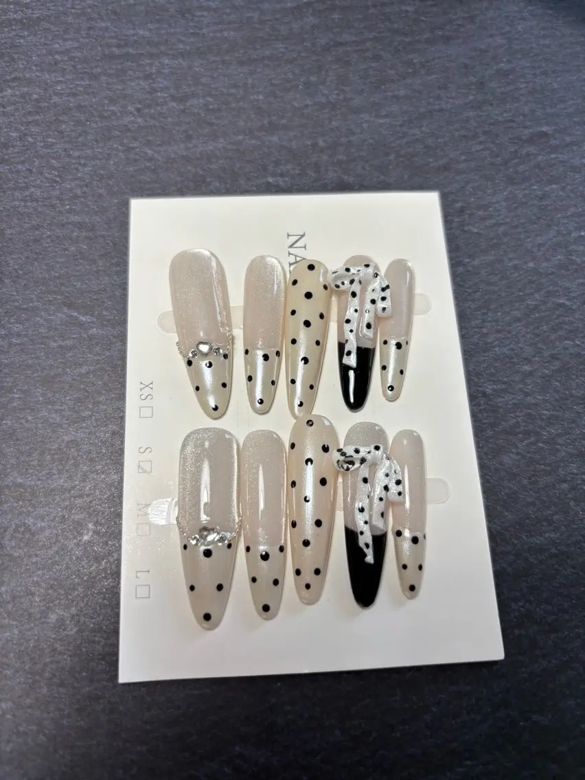 ネイル ハンドネイル nailsalon VENUSのネイルデザイン