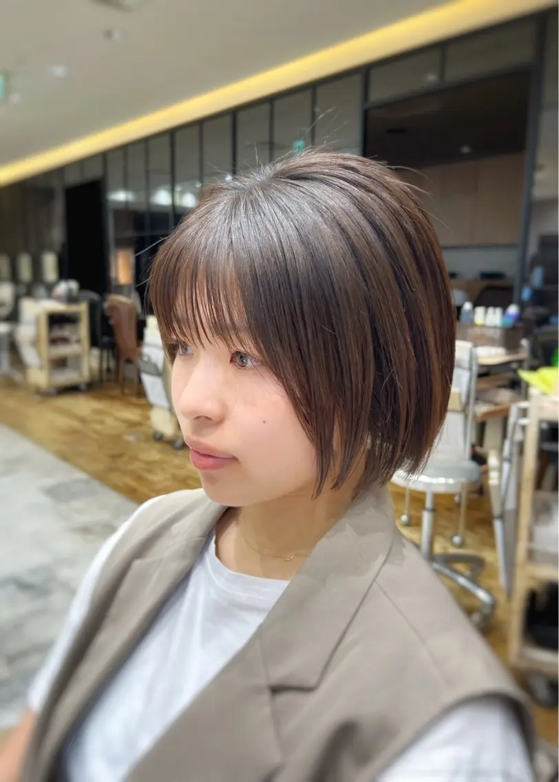 ショート カラー カット トリートメント 💍新宿ショート 💍岩田莉奈のヘアスタイル