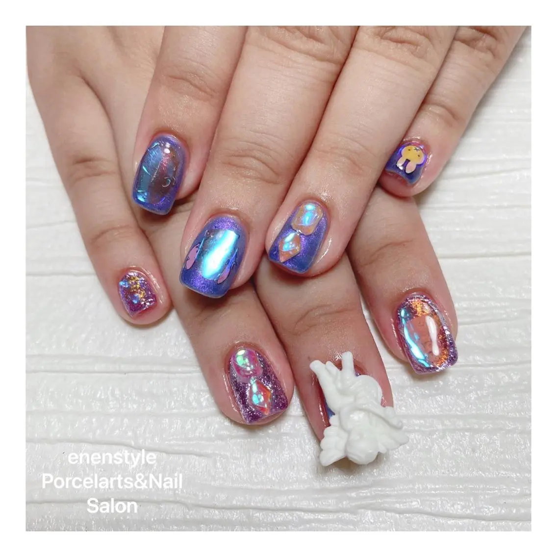 ミディアム ネイル 🐾enen style 🐾のネイルデザイン