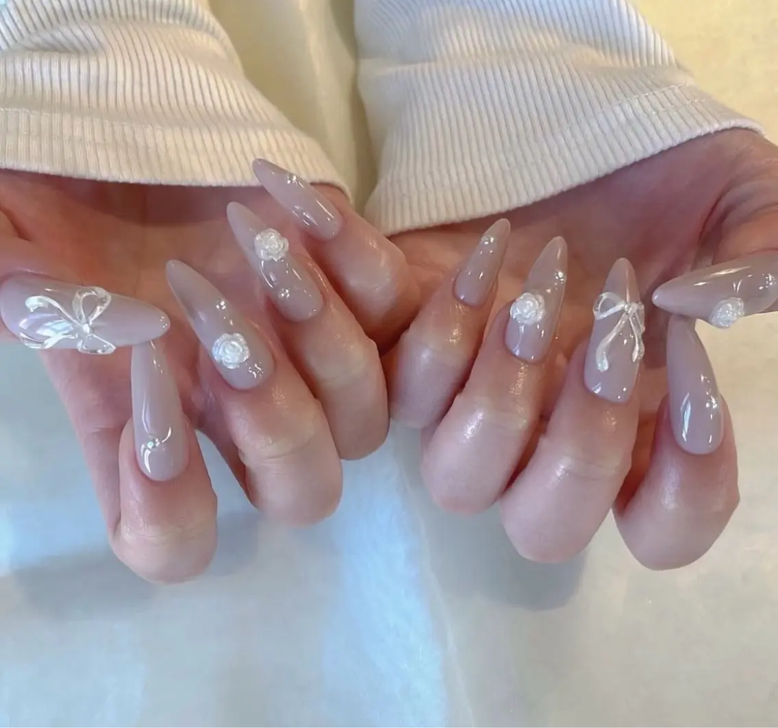 ネイル WO MIAO💎のネイルデザイン