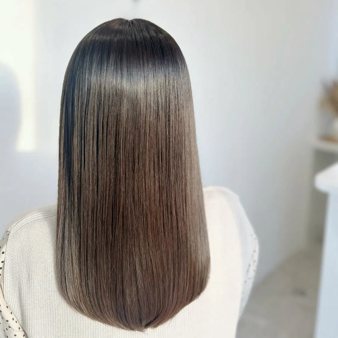 セミロング 名古 俊一のヘアスタイル