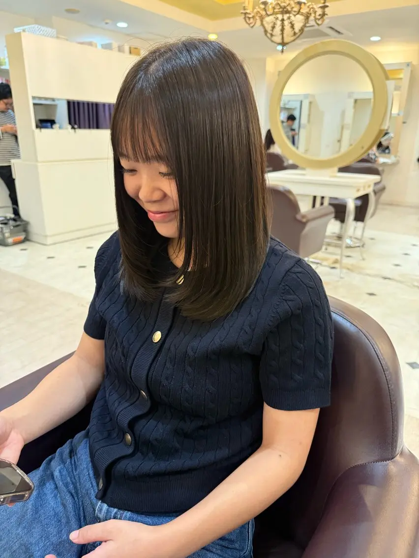 ミディアム カット ヘアカラー ありま ゆうなのヘアスタイル