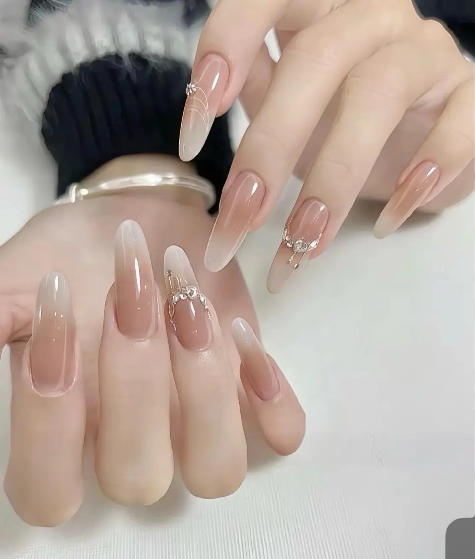 ネイル アートネイル チークネイル 長さ出し フットネイル フレンチネイル YK Rinのネイルデザイン