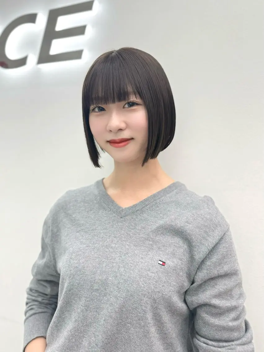 ショート カラー ヘアアレンジ 縮毛矯正🤍 ボブ/ HIKARIのヘアスタイル