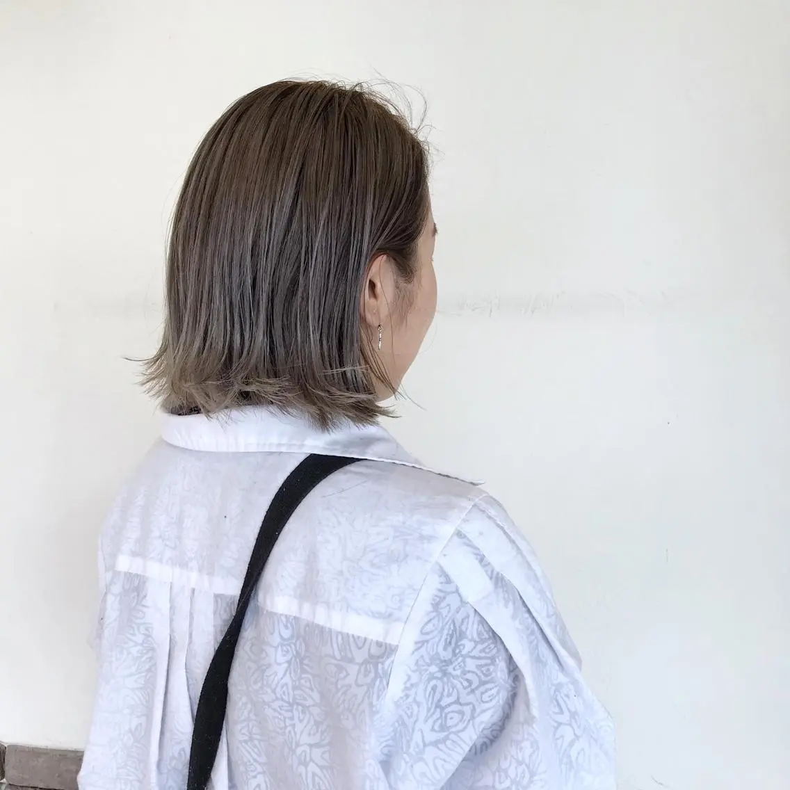 ミディアム 進 詩織のヘアスタイル