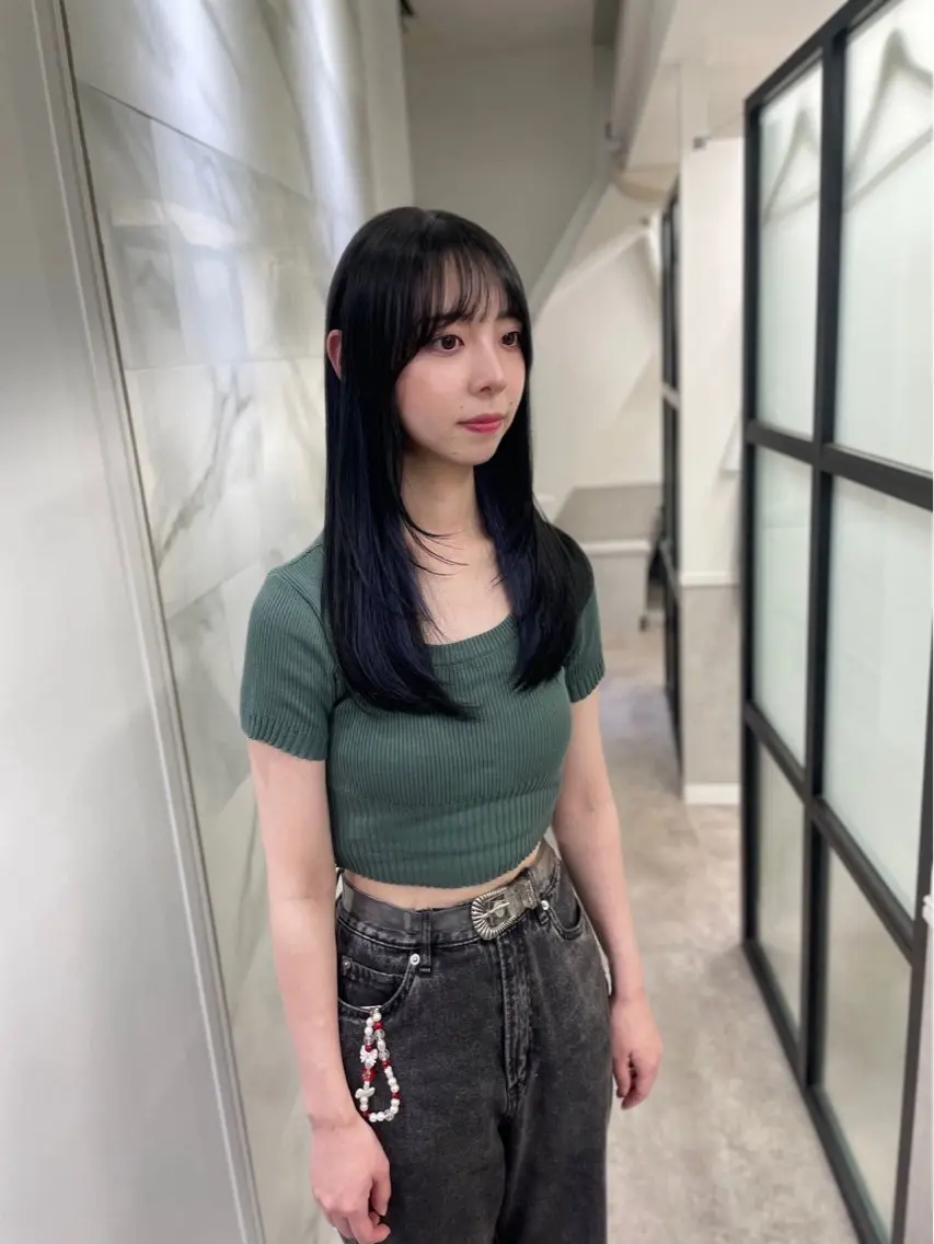 ロング カラー 八幡 空乃のヘアスタイル
