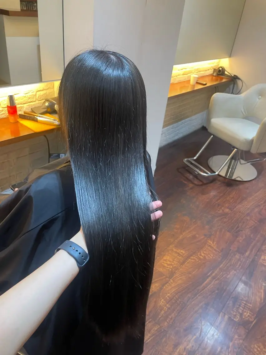ロング カラー グレージュ ヘアカラー トリートメント CoCooN nanamiのその他イメージ