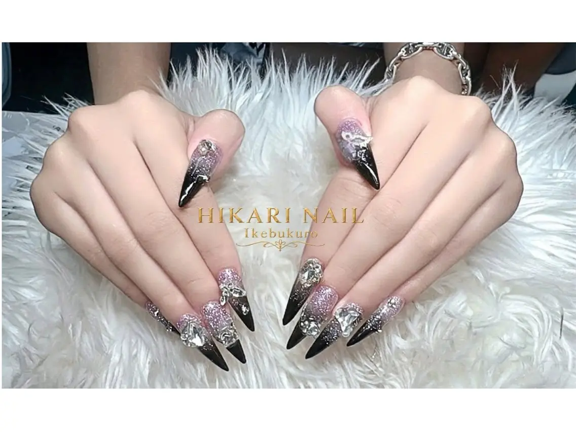 ネイル チークネイル 長さ出し フレンチネイル ガーリー ハロウィン ハンドネイル HikariNail Ikebukuroのネイルデザイン
