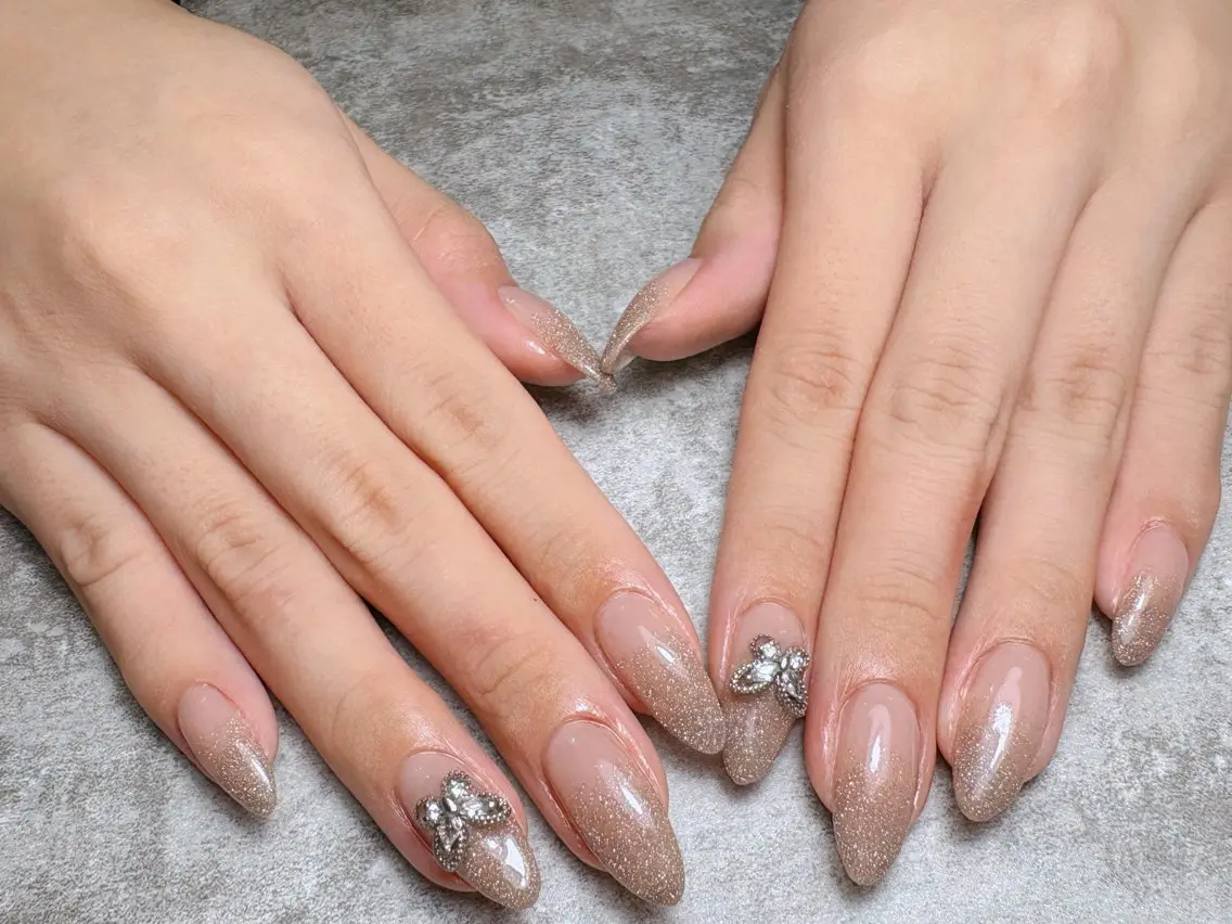 ネイル ハンドネイル charmant rinaのネイルデザイン