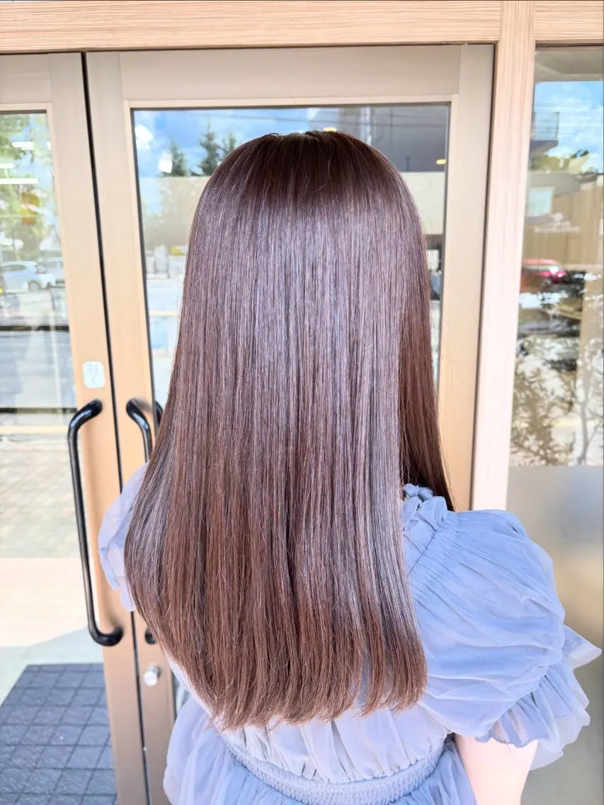 ロング カラー 透明感カラー 八木橋 朋香のヘアスタイル