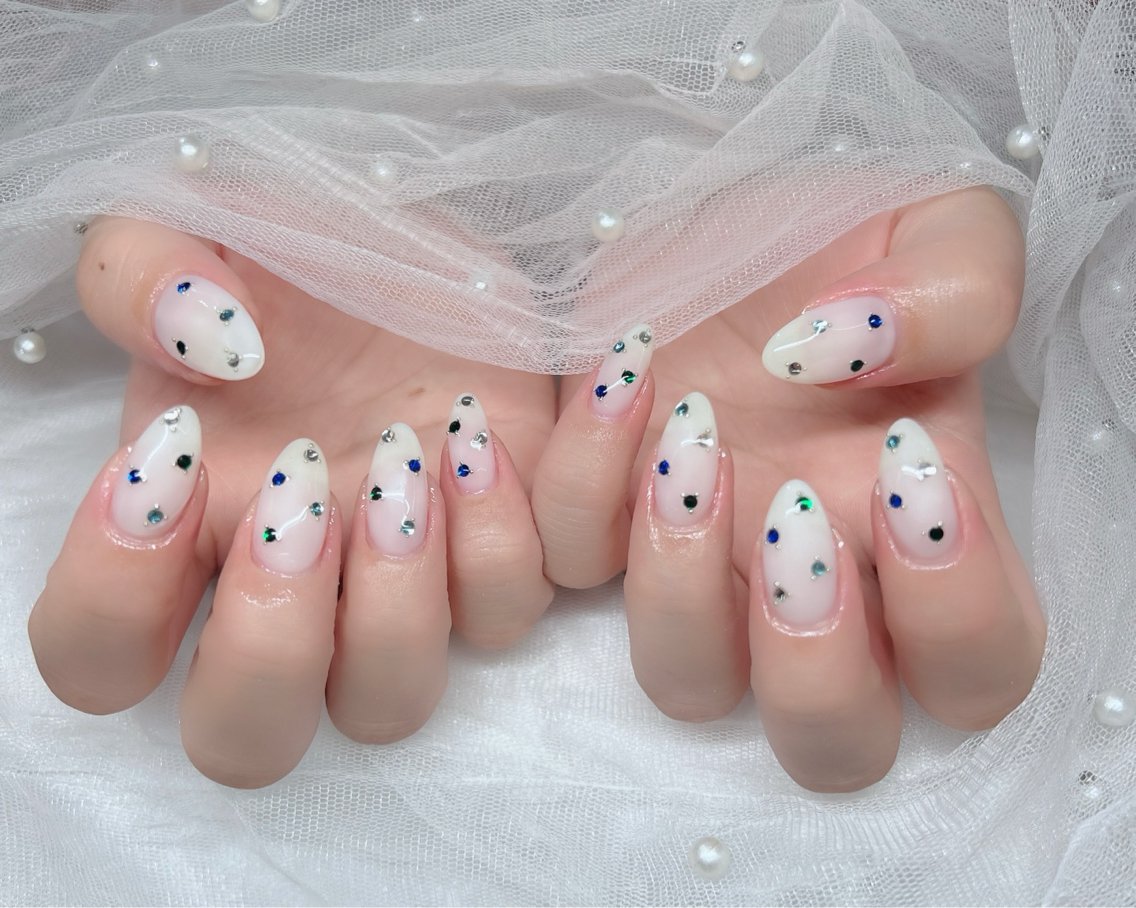 ネイル ハンドネイル 🎀PG🩵 ネイルサロンのネイルデザイン