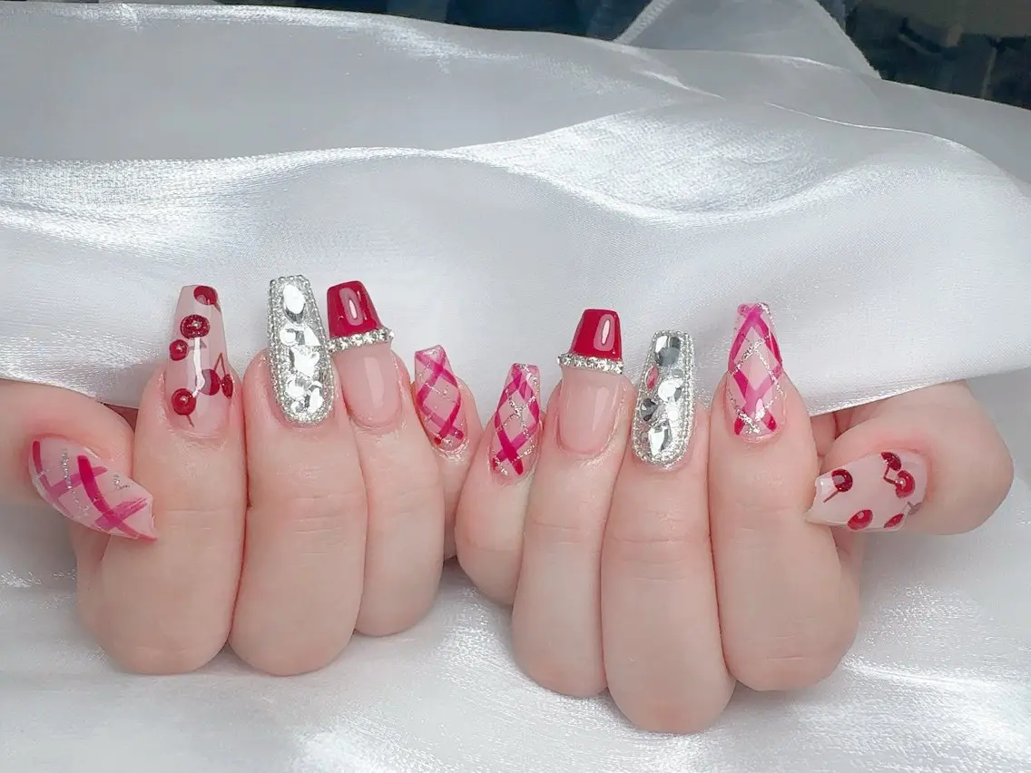 ネイル ハンドネイル 🎀M nails✨ ビューティーのネイルデザイン