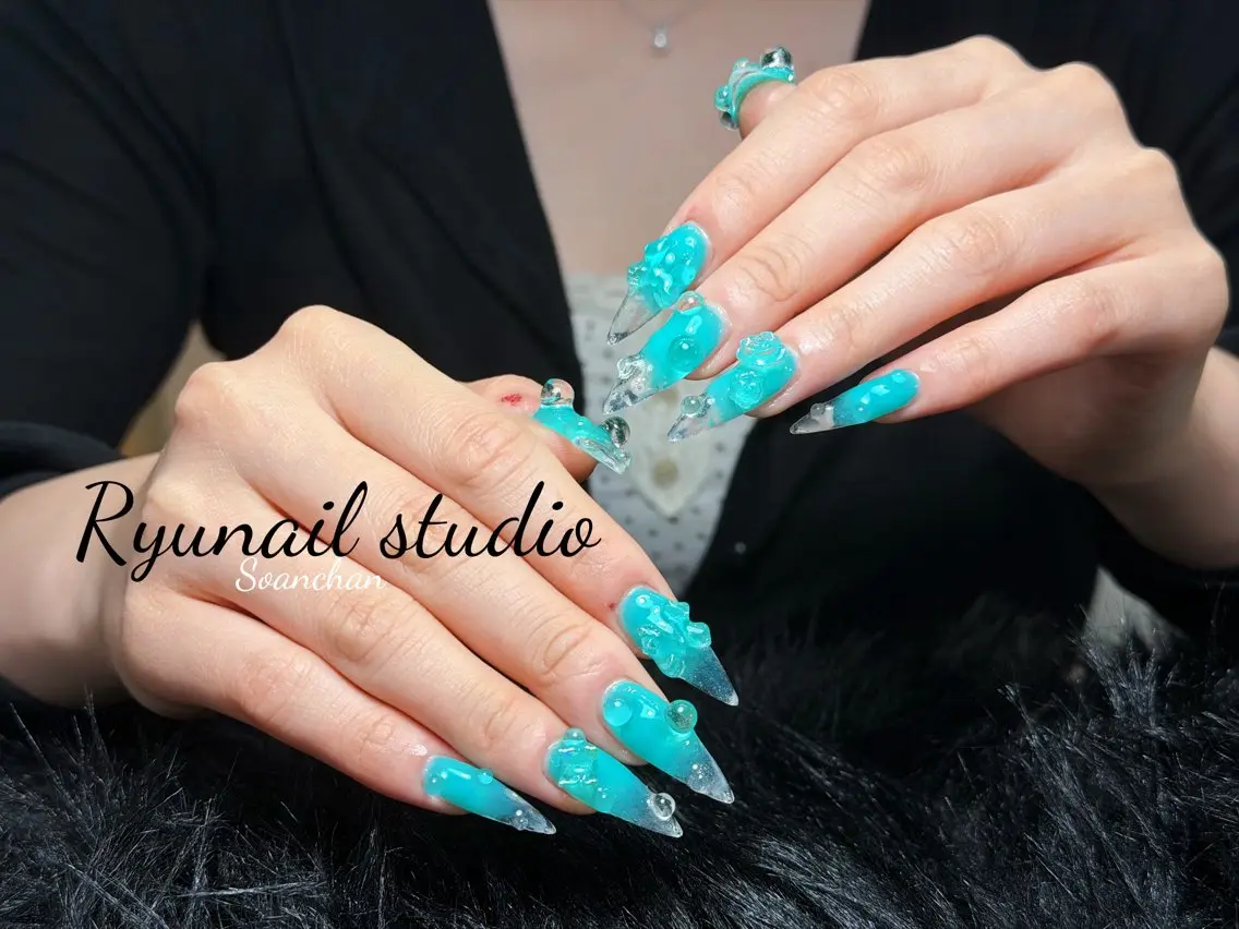 ネイル アートネイル ジェルネイル マグネットネイル ニュアンスネイル シンプルネイル ハンドネイル Ryu Nail NekoChanのネイルデザイン