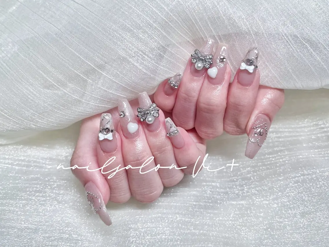 ネイル ハンドネイル ✨Nailsalon Vi+✨のネイルデザイン