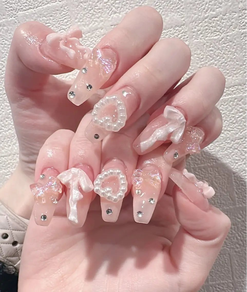 ネイル ハンドネイル Luvia harumiのネイルデザイン